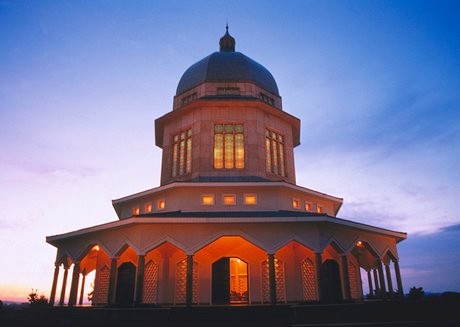 bahai temple in uganda
