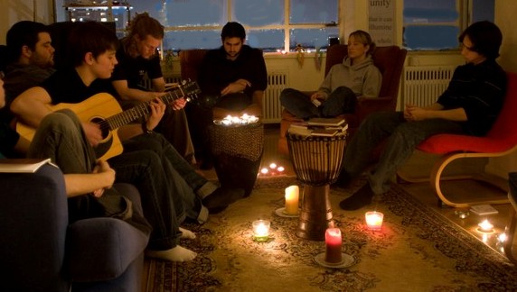 candle light devotional